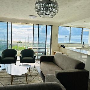 Apartment Sea View